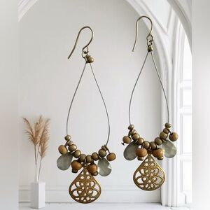 Boho Gold and Olive Teardrop Dangle Earrings early 2000